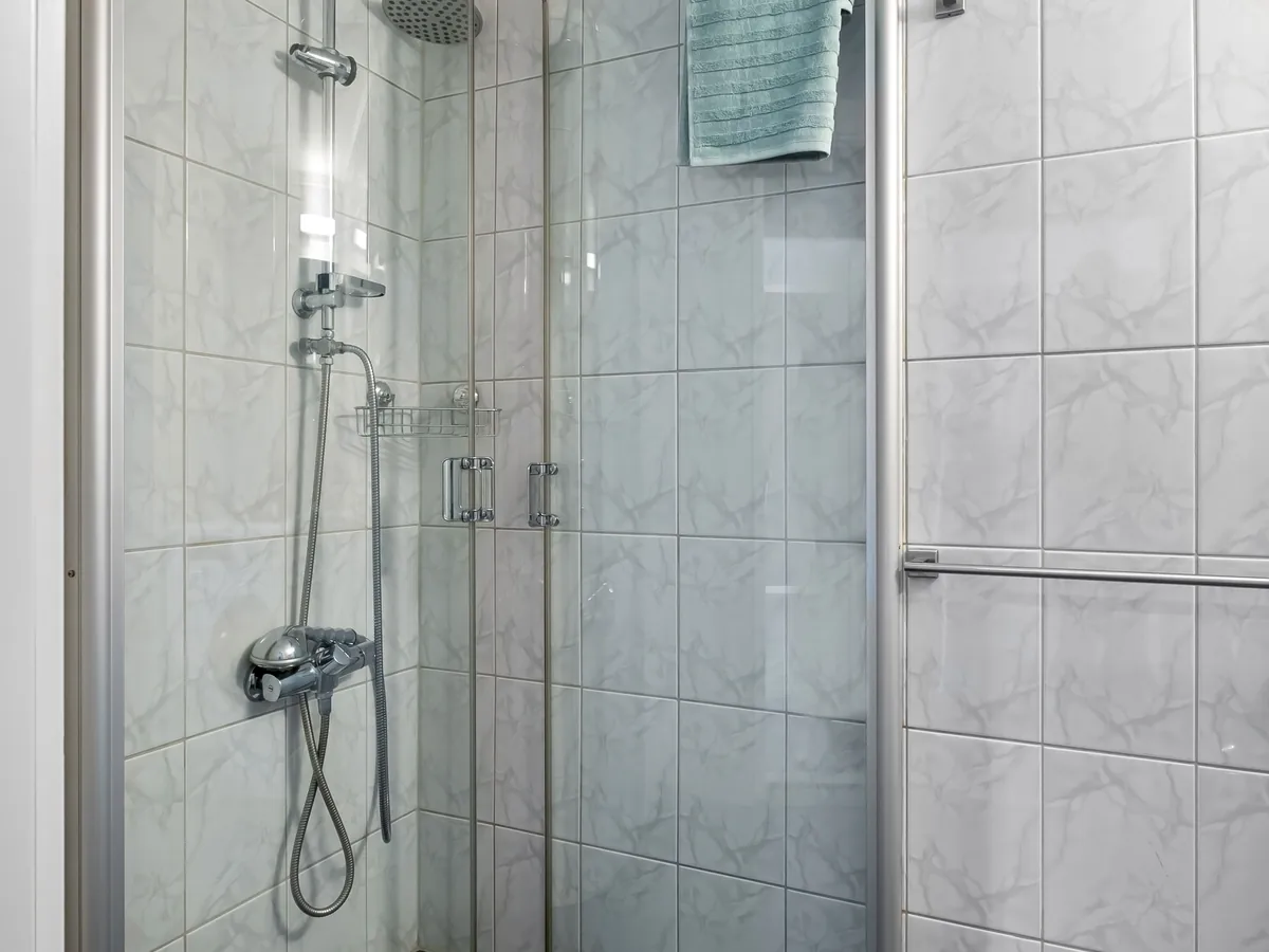 Shower enclosure application